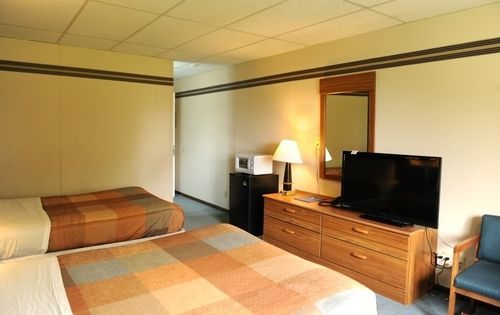 Americas Best Value Inn Story City Екстериор снимка